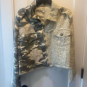 POL Women's Camouflage and Floral Utility Jacket